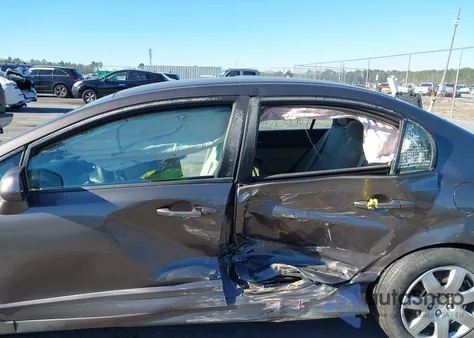 2010 Honda Civic Lx из США, поврежденный, VIN 2HGFA1F58AH562940